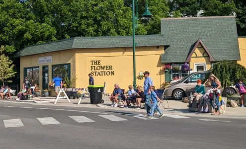 Flower Station business photo